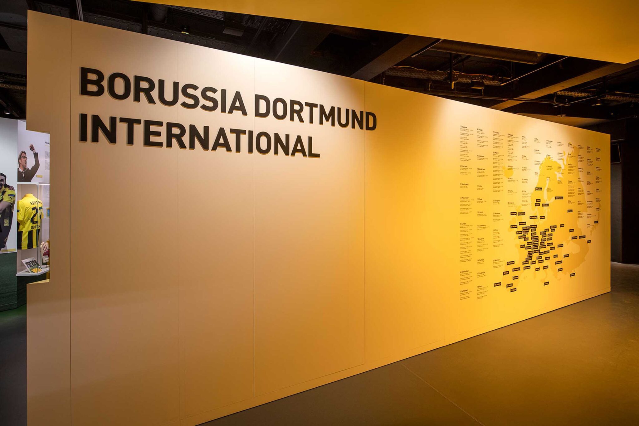 BVB_Borusseum_Museum_Innenausbau_13 BVB Borusseum - Borussia Museum Dortmund international