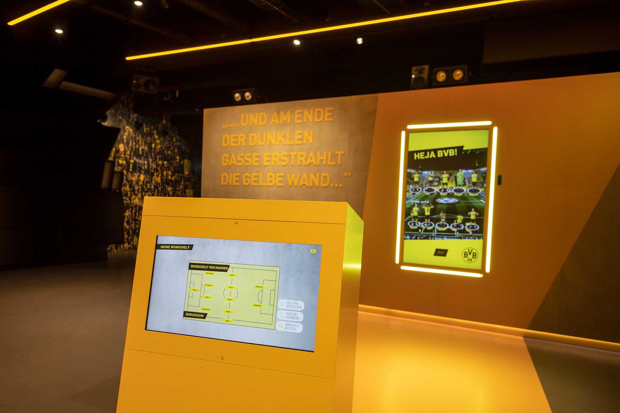 BVB_Borusseum_Museum_Innenausbau_5 BVB Borusseum - Borussia Museum Dortmund Screen