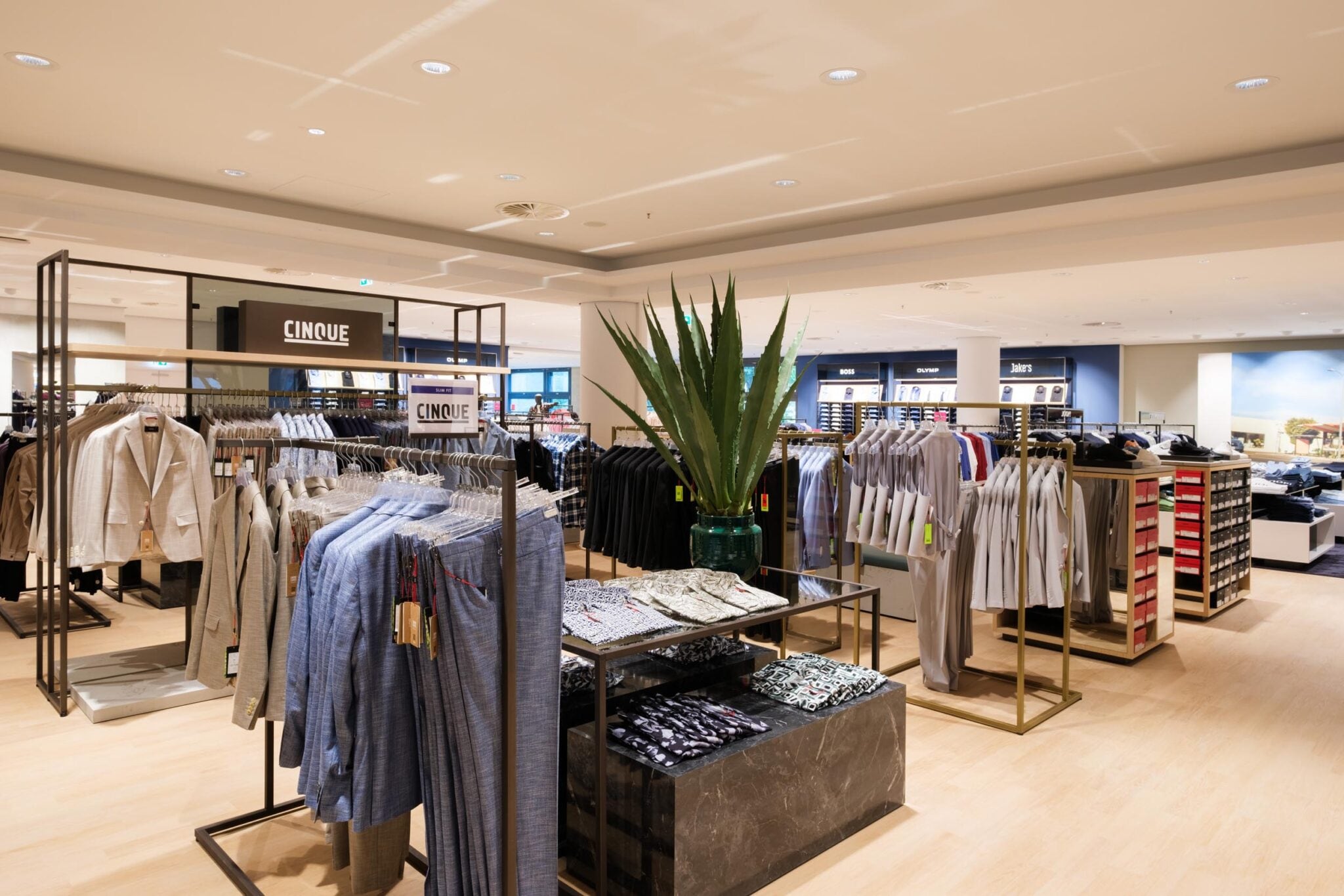 Ladenbau Peek & Cloppenburg, Filiale Bonn 10