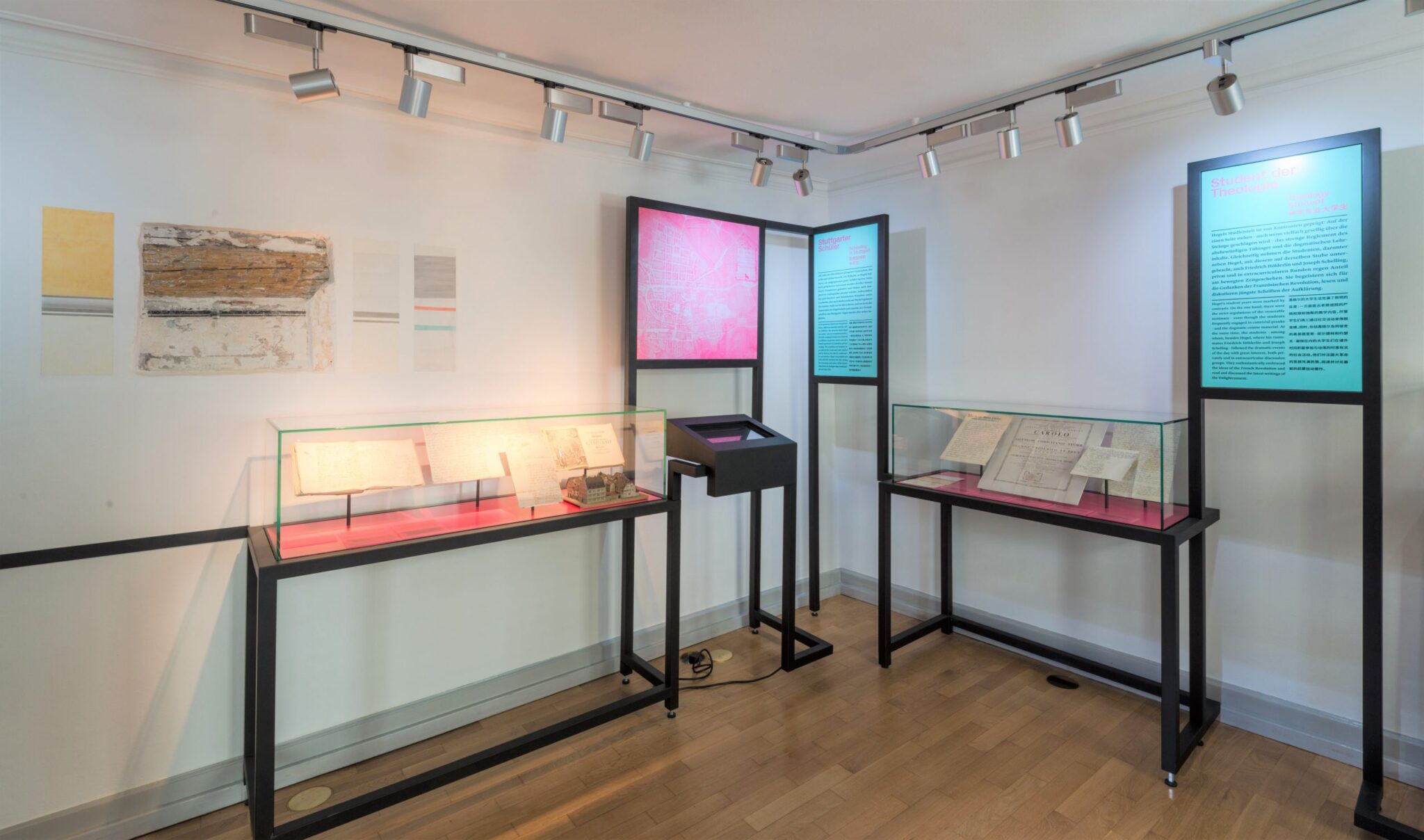 Ausstellung im Hegel-Haus Stuttgart - Vitrinen 2