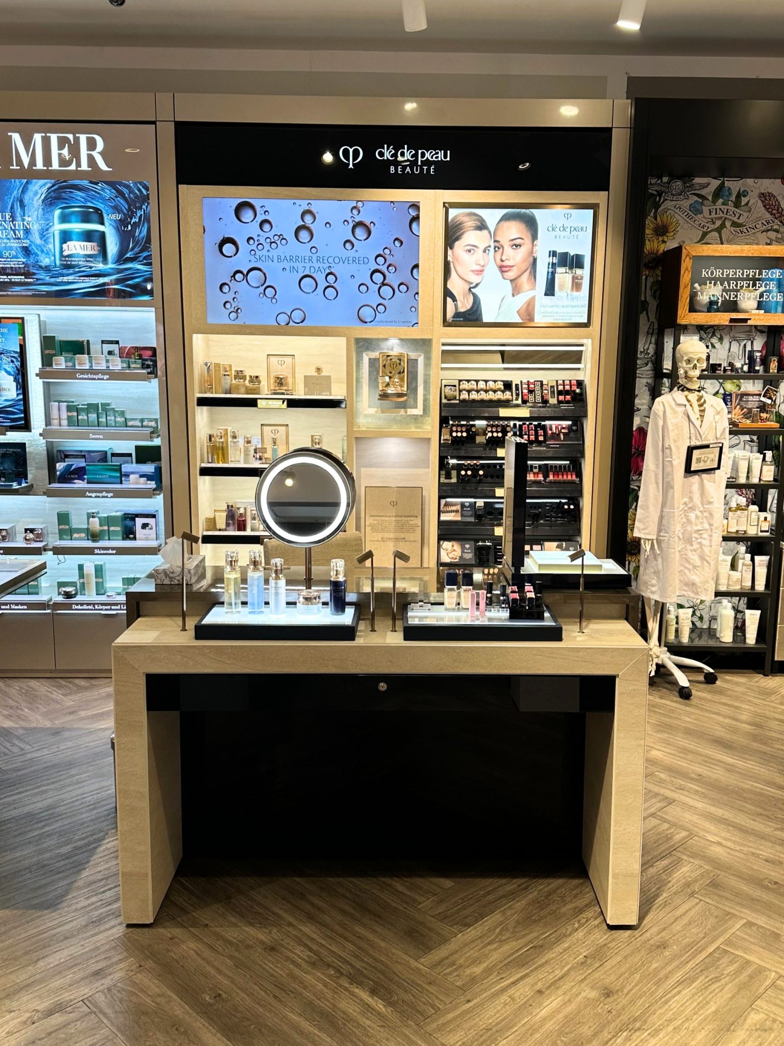 Clé de Peau KörlingInteriors Douglas Freiburg