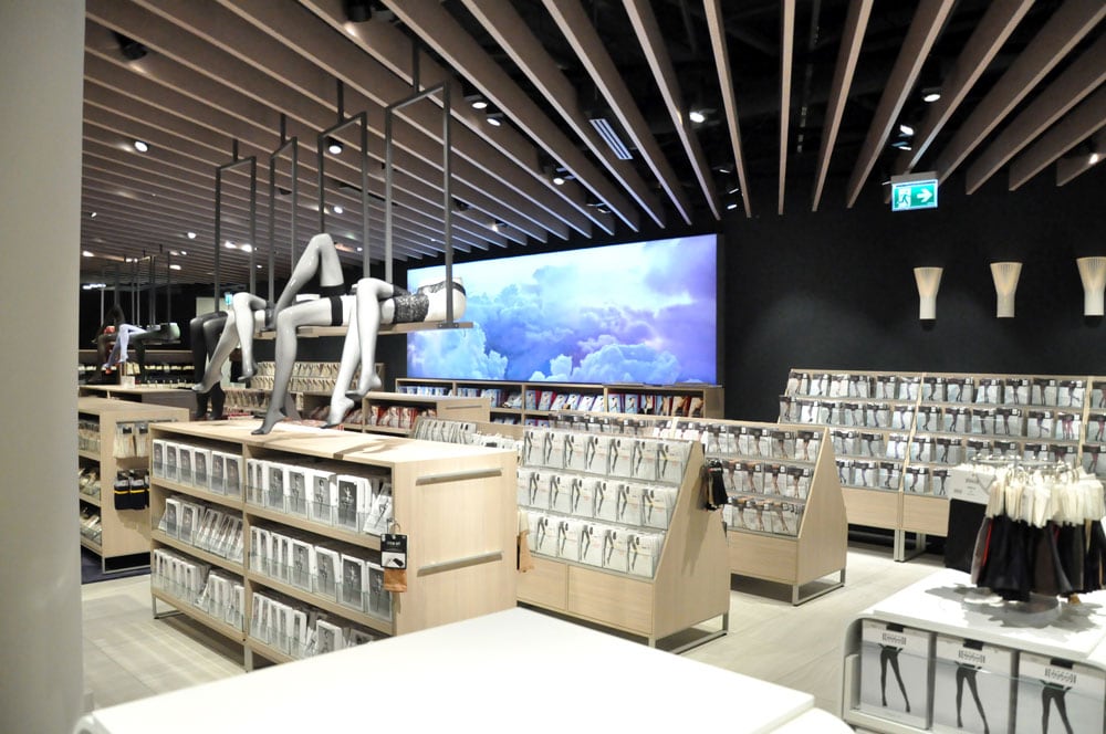 Galeria Kaufhof-Düsseldorf-Ladenbau Strümpfe