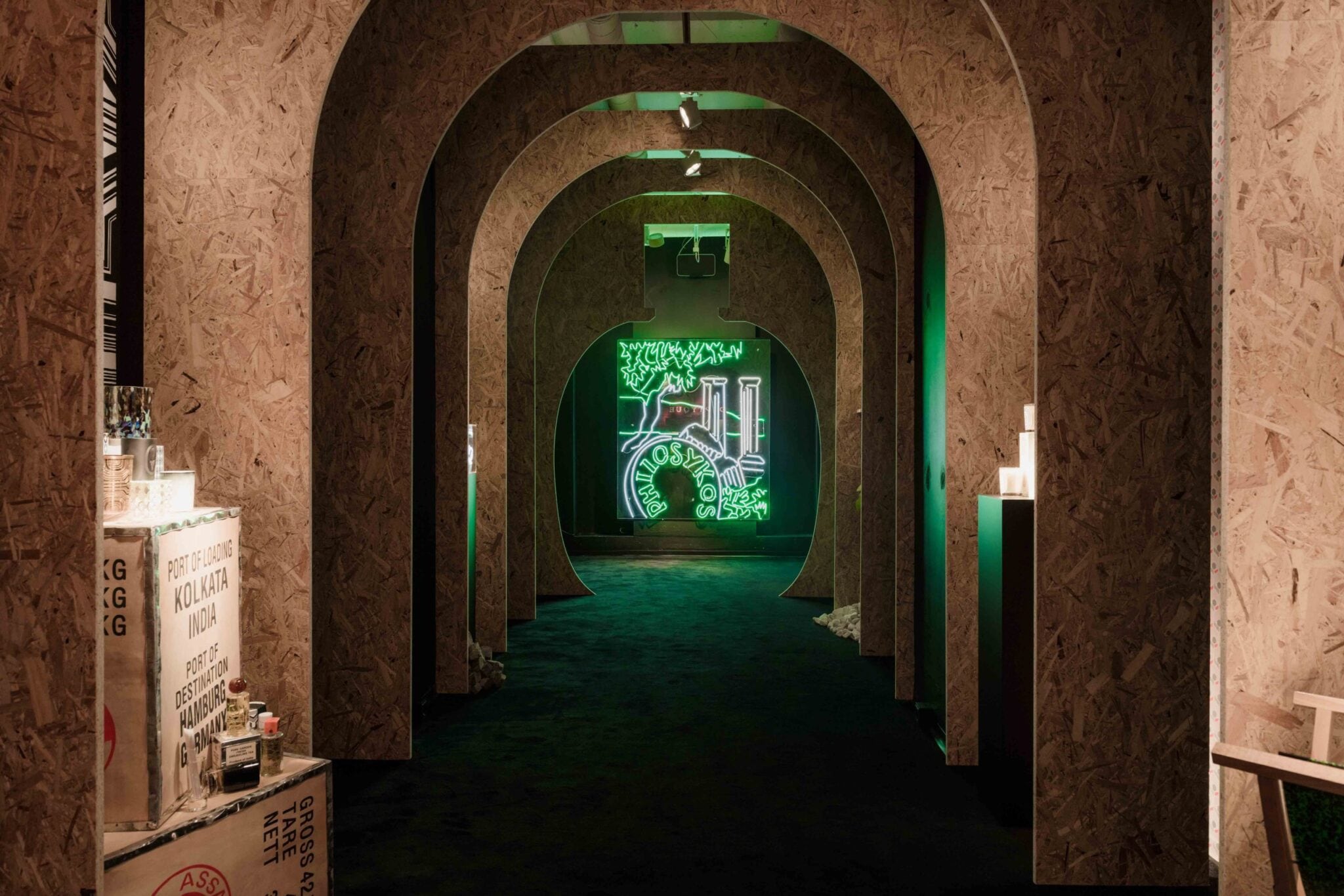 KoerlingInteriors_Diptyque Pop-Up_Store_Fitting (7) Ladenbau Koerling Interiors: Diptyque Pop-Up-Store - Gang